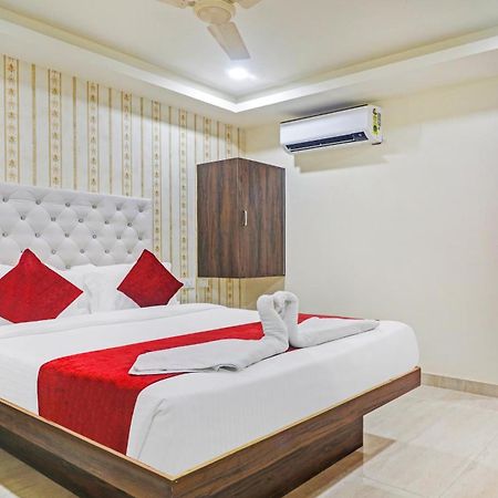 Hotel Bright Airport Zone Shamshabad Extérieur photo